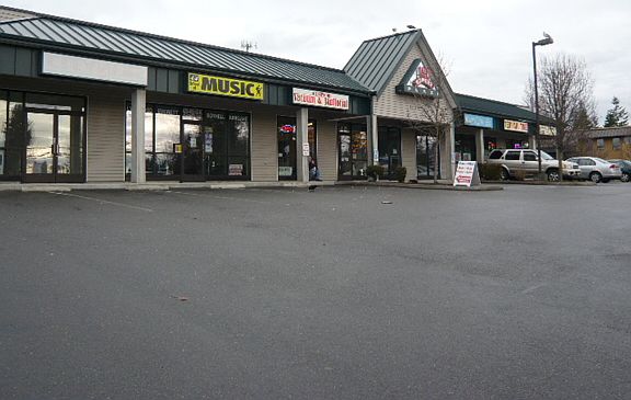 5th image of 2109 196th St SW Ste 4