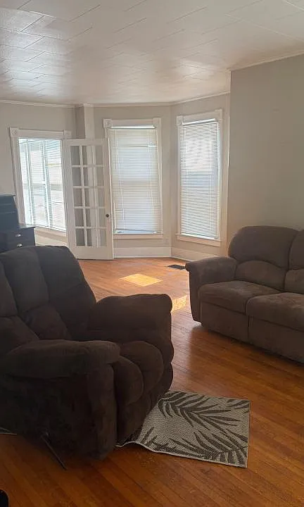 429 S West Ave #429 S WEST