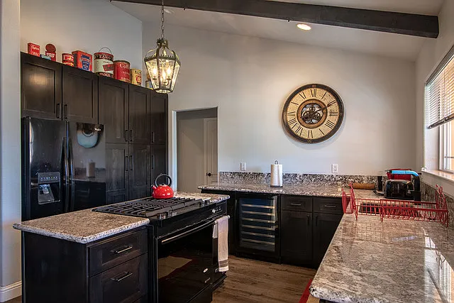 3 bed, 1494 sqft, $2,700 — Photo 2
