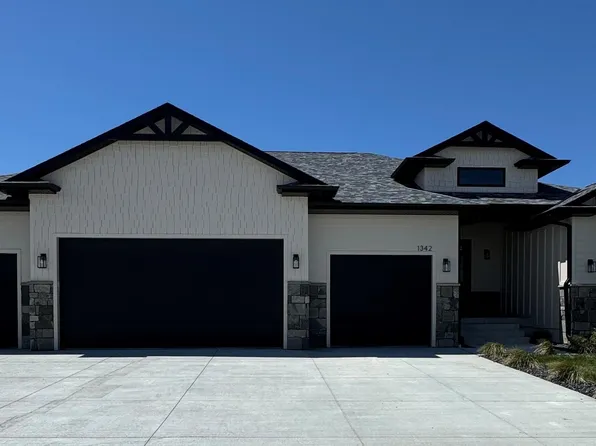 1342 S 8th St, Ashland, NE 68003