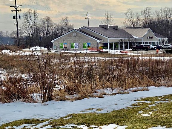 4th image of 0 W Lansing Rd