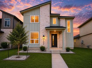 702 Granger Ln, College Station, TX 77845