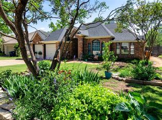 7729 Kiva Dr, Austin, TX 78749