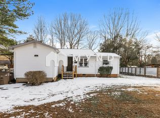 334 E Pine Ave, Wake Forest, NC 27587