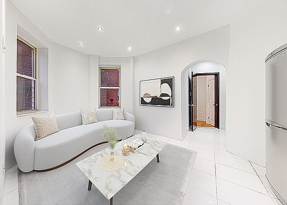 1st image of 220 W 107th St APT 2A