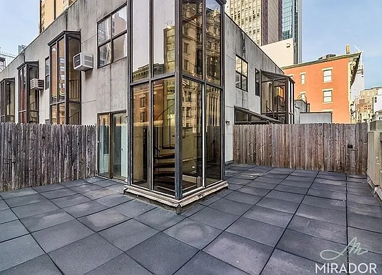 Rented by Mirador Real Estate | media 19