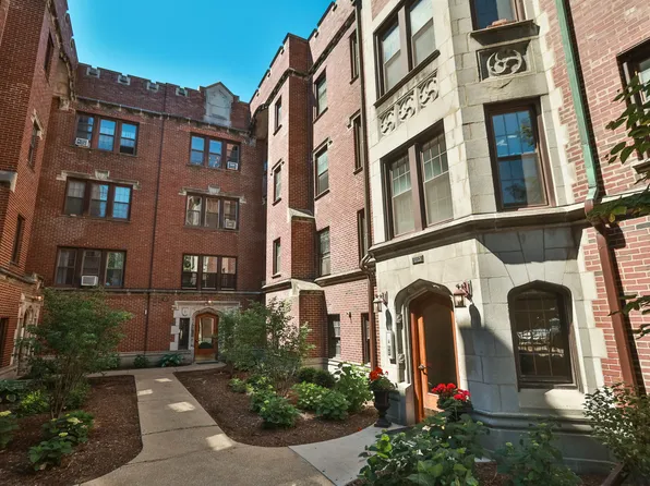 1113 Holley Ct #311, Oak Park, IL 60301