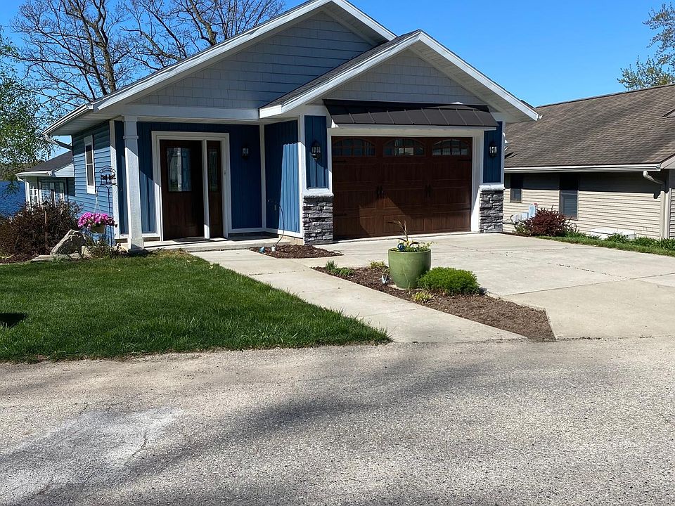 1st image of 2358 Catalpa Dr