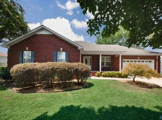 1702 Bellview Dr, Athens, AL 35611