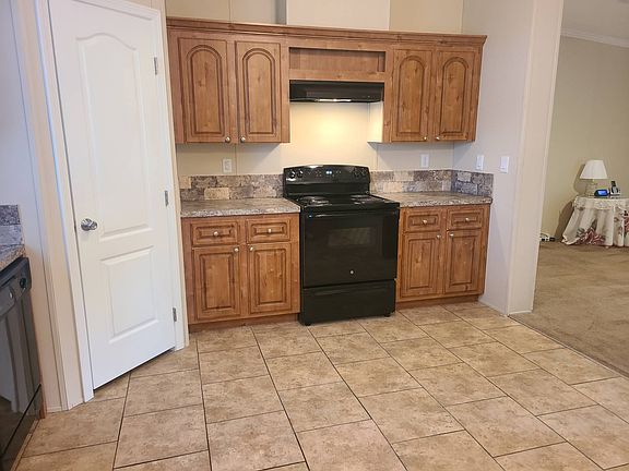 3rd image of 364 Kumquat Ln