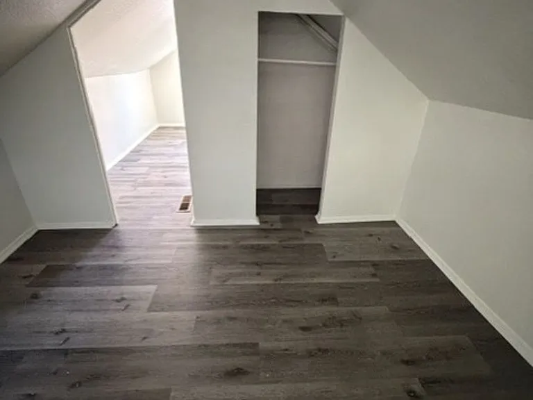 2619 Scott St — Photo 20