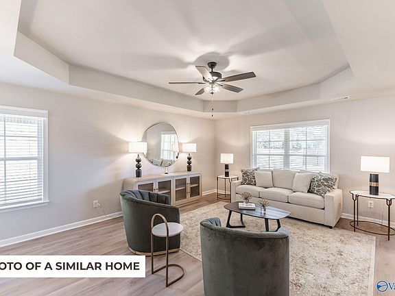 4th image of 304 Emma Way