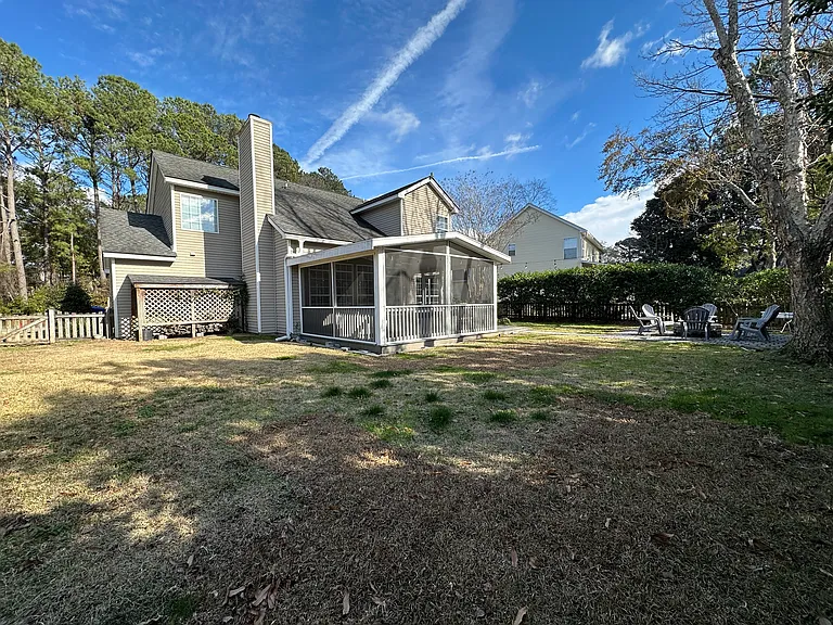 545 Pritchards Point Dr — Photo 26