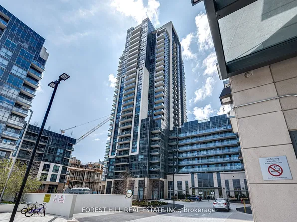 20 Meadowglen Pl #826, Toronto, ON M1G 0A9
