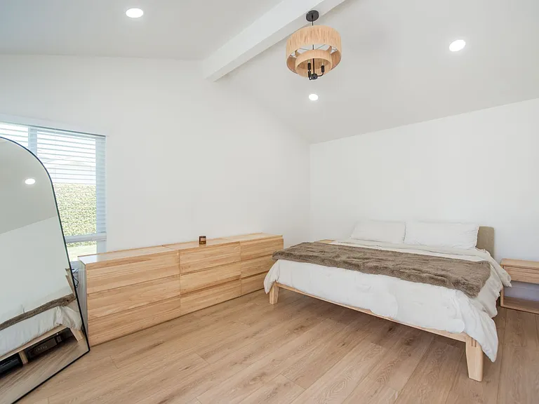 9891 Hot Springs Dr — Photo 20