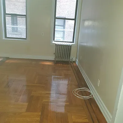 Rented by Aamen Realty | media 11