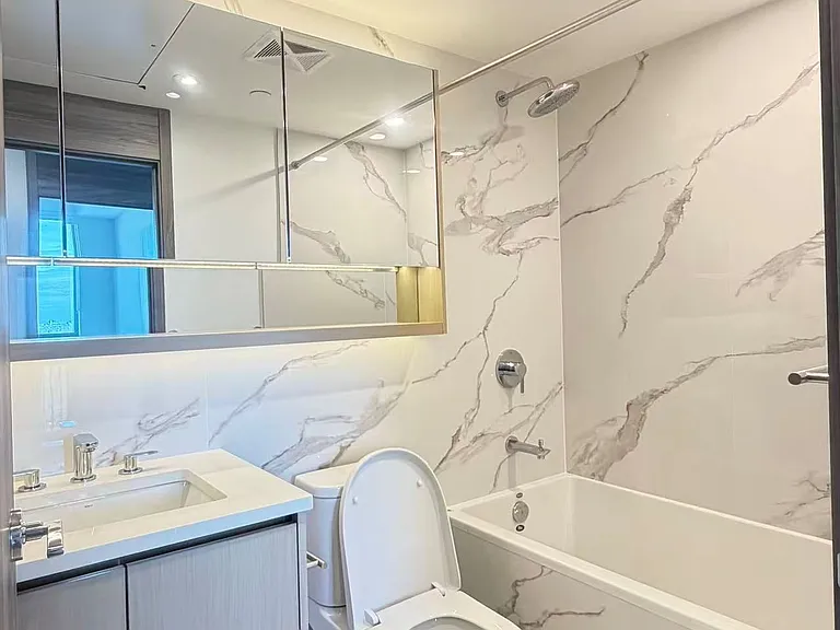 18 Esther Shiner Blvd #3001 — Photo 17