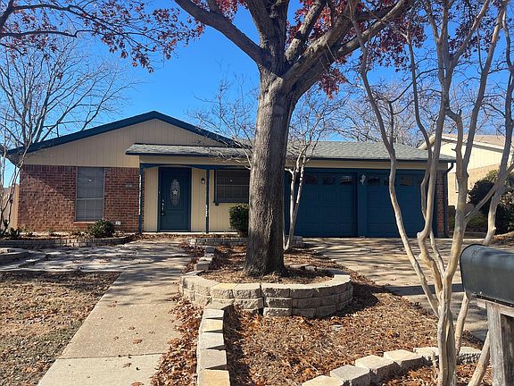 2nd image of 5425 Denise Dr