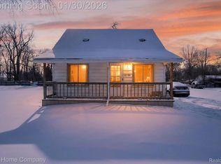 35799 Park Pl, Romulus, MI 48174