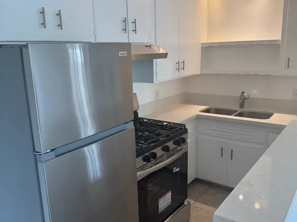 1306 Arizona Ave #E11, Santa Monica, CA 90404