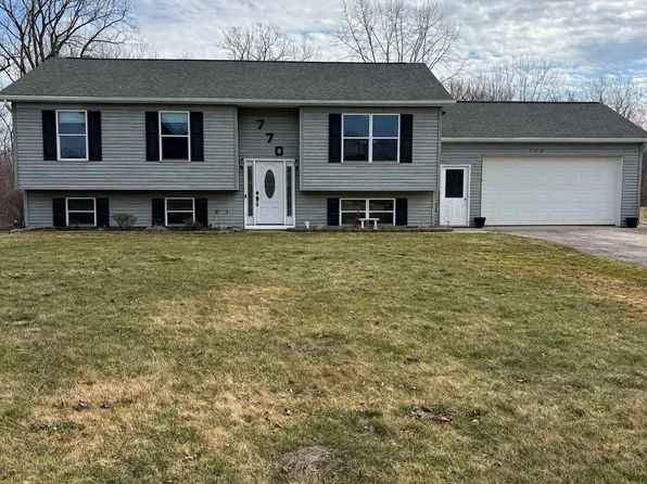 770 Pennell Rd, Imlay City, MI 48444