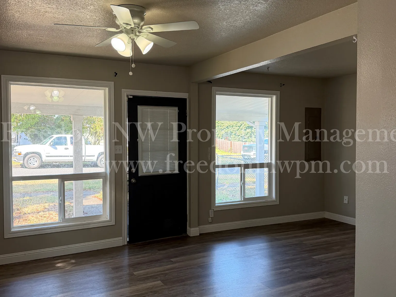 3 bed, 1440 sqft, $2,150 — Photo 2