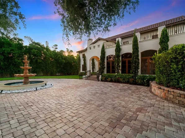 4555 W Swann Ave, Tampa, FL 33609