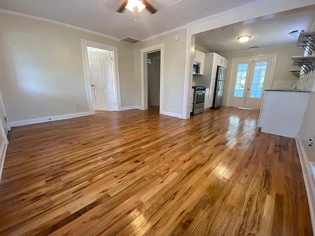 904 Possum Trot St — Photo 2