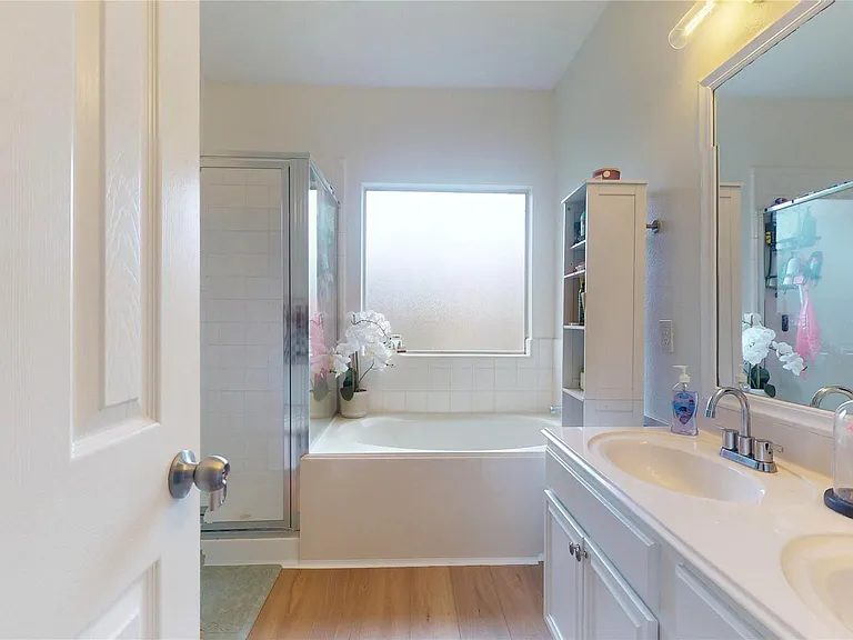 14610 Becurtesy Ct — Photo 20