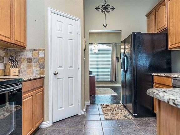 5th image of 2905 Wild Valley Dr