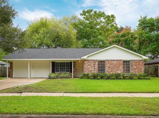 7719 Romney Rd, Houston, TX 77036