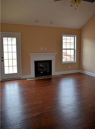 3rd image of 332 Plantation Ests Lot 332