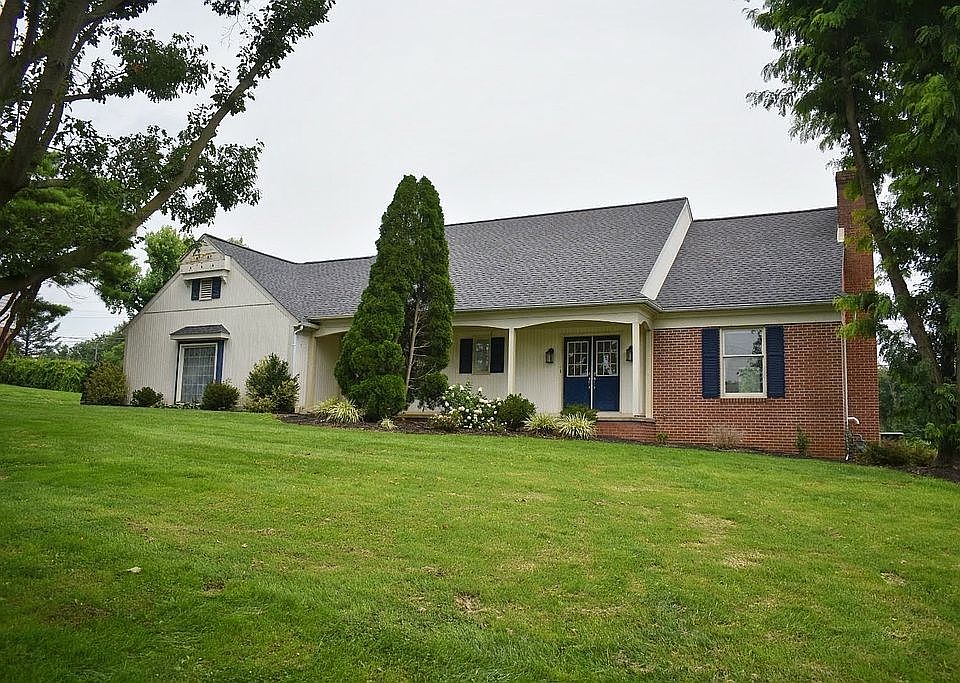 1st image of 2311 Springfield Dr