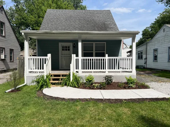 3851 Maple St, Hobart, IN 46342