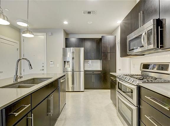 5th image of 2729 Dulce Ln Unit 501