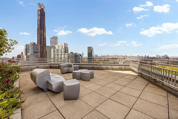Sold by Compass | media 11