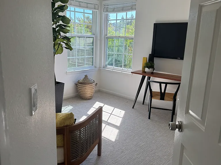 45 Mariners Cir — Photo 5