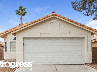 8372 Green Cedar Dr, Las Vegas, NV 89123