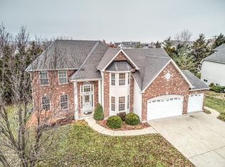 1746 Discovery Dr, Wentzville, MO 63385