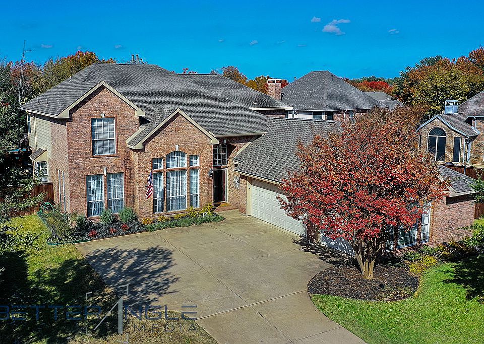 1st image of 2740 Creek Crossing Dr