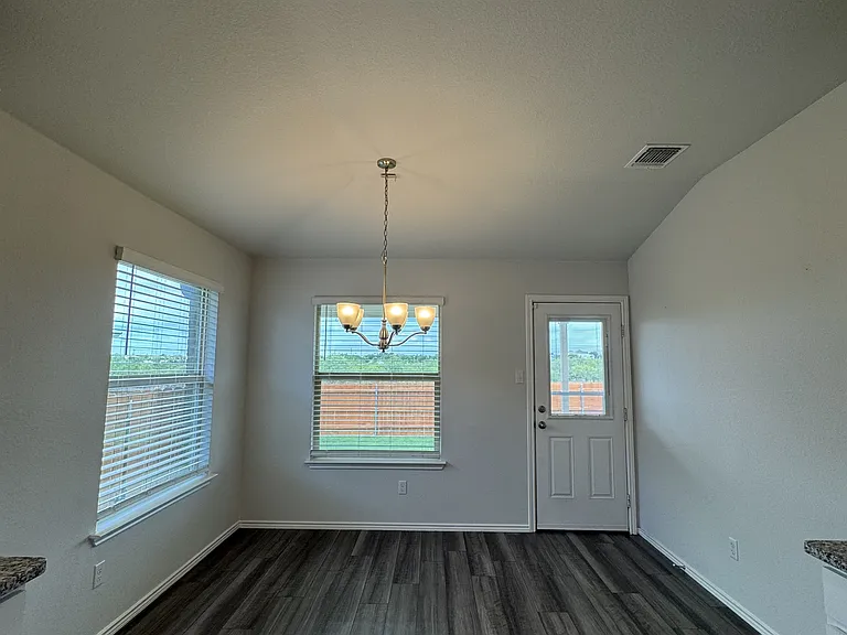 806 Stone Valley Rd — Photo 11