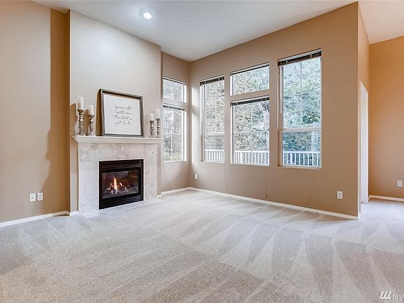 5th image of 23726 SE Summerhill Ln
