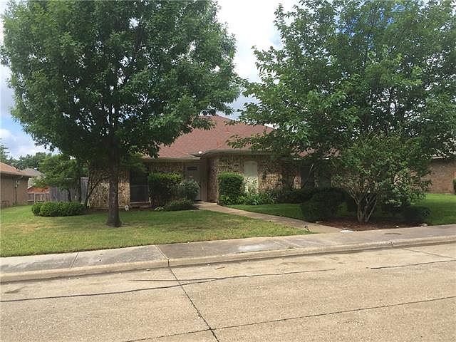 1st image of 3703 Galloway Ln