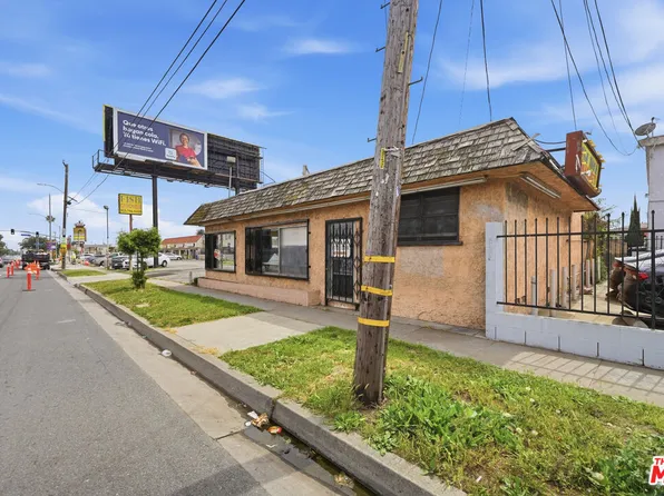 1021 W 101st St, Los Angeles, CA 90044