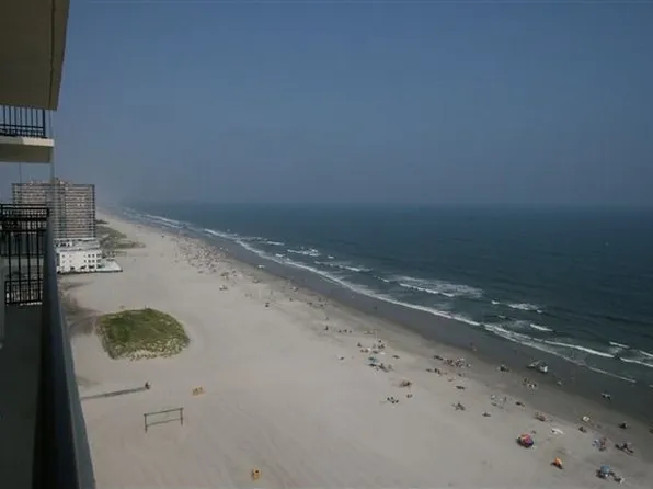 9600 Atlantic Ave, Margate, NJ 08402