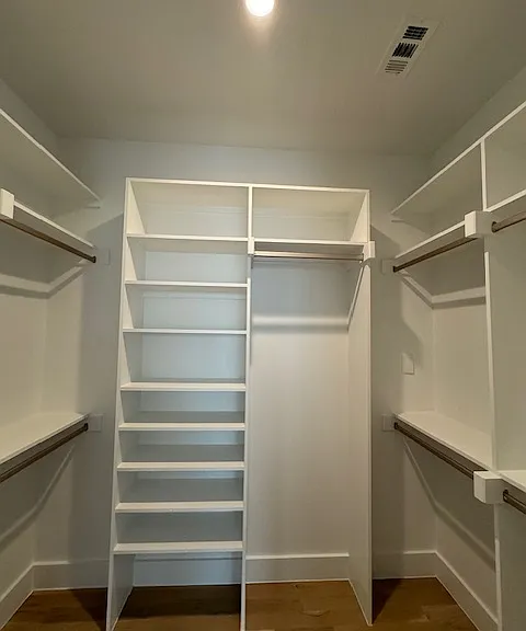 Walk-in closet