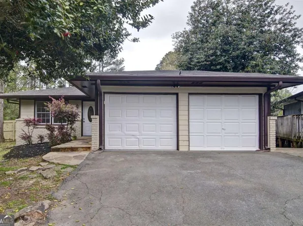 2890 Lakemont Dr SW, Marietta, GA 30060