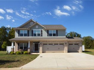 6243 Hampton Chase Dr, Clemmons, NC 27012