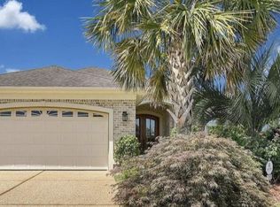 8249 Masonboro Pointe NE, Leland, NC 28451