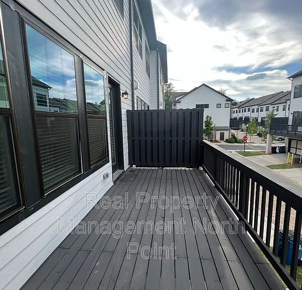 942 Catamaran Ct — Photo 34